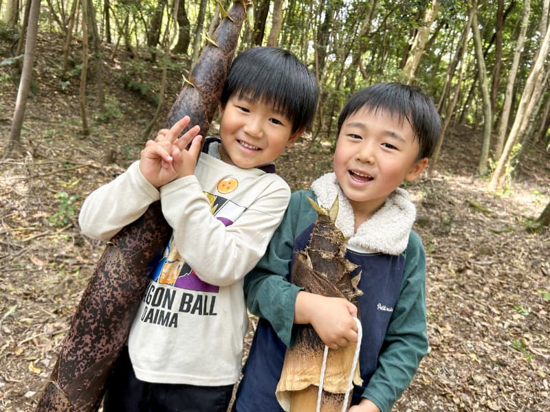 園内のこども達の写真