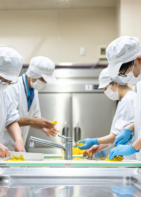 自施設調理の食事